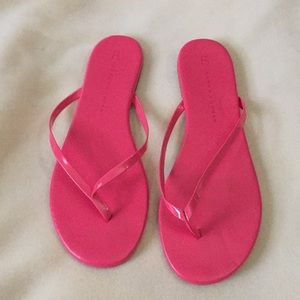 Size 10 Lauren Conrad flip flops.
